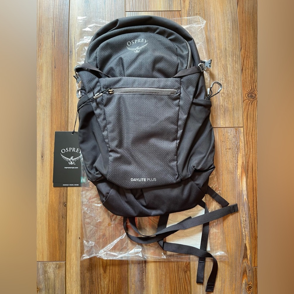 Osprey Daylite Plus Daypack (Backpack) - Adult Unisex One Size